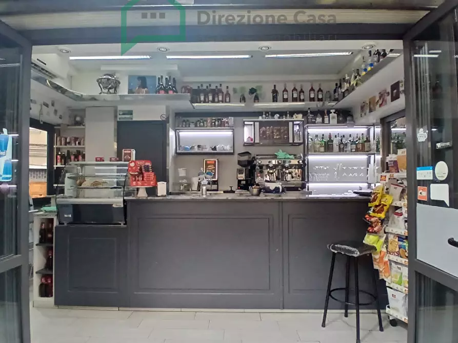 Immagine 15 di Attività commerciale in vendita  in Strettola Sant'Anna alle Paludi a Napoli