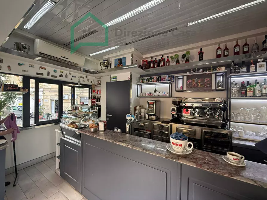 Immagine 22 di Attività commerciale in vendita  in Strettola Sant'Anna alle Paludi a Napoli