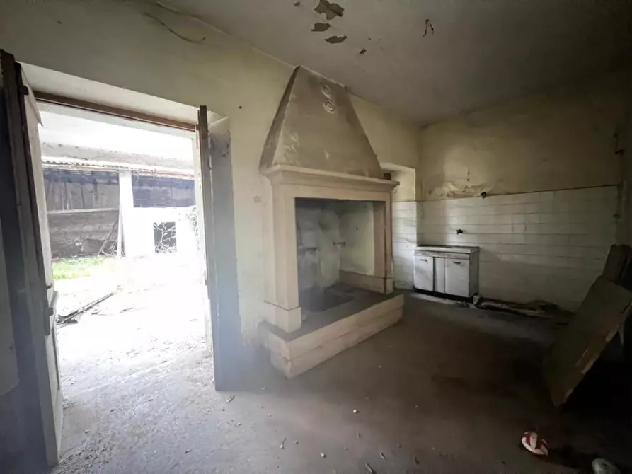 Immagine 2 di Rustico / casale in vendita  in Mazzano località Due Porte a Mazzano