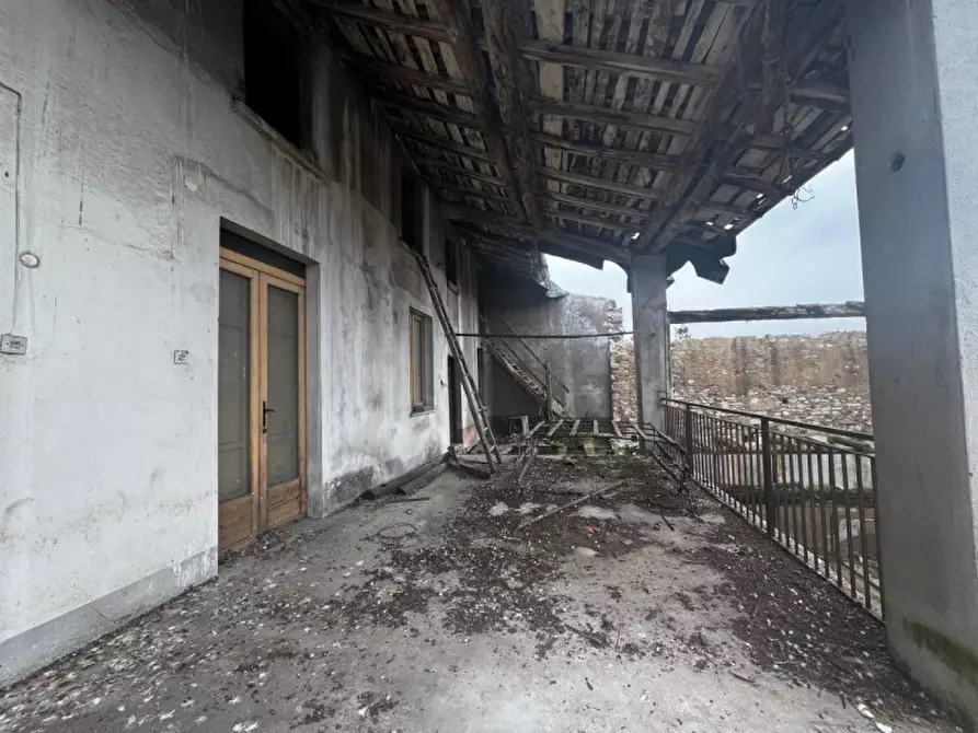 Immagine 4 di Rustico / casale in vendita  in Mazzano località Due Porte a Mazzano