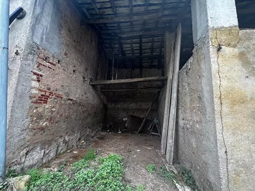 Immagine 13 di Rustico / casale in vendita  in Mazzano località Due Porte a Mazzano