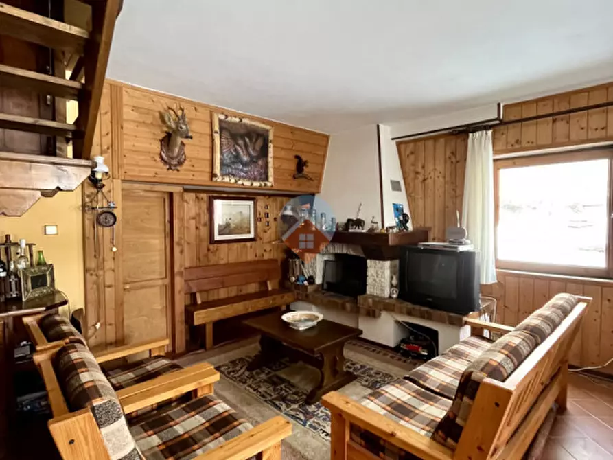 Immagine 8 di Casa bifamiliare in vendita  in Strada Provinciale del Monte Baldo a Brentonico