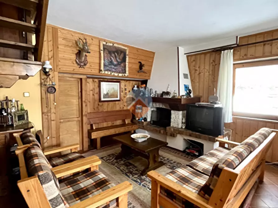 Immagine 9 di Casa bifamiliare in vendita  in Strada Provinciale del Monte Baldo a Brentonico