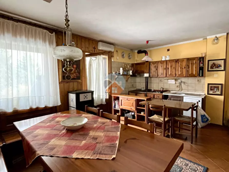 Immagine 13 di Casa bifamiliare in vendita  in Strada Provinciale del Monte Baldo a Brentonico