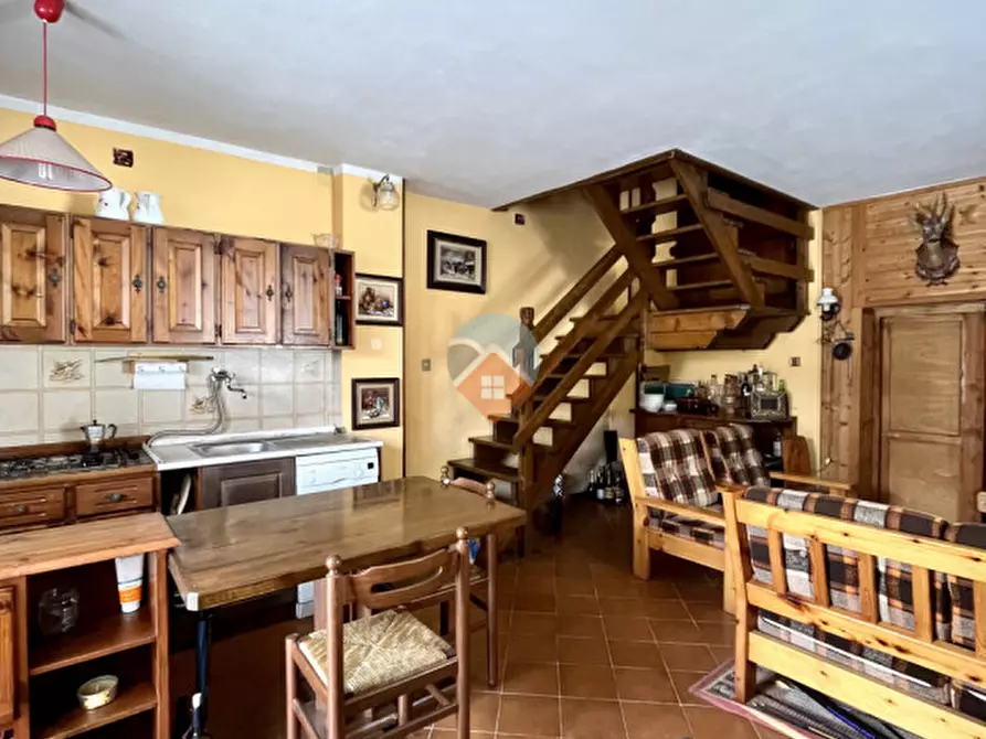 Immagine 16 di Casa bifamiliare in vendita  in Strada Provinciale del Monte Baldo a Brentonico