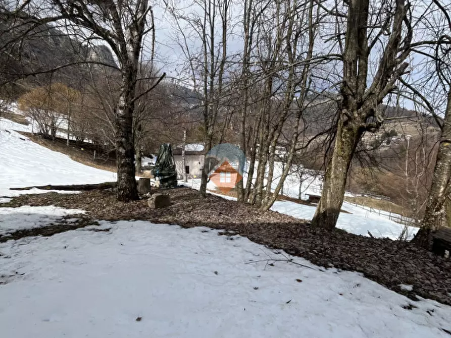 Immagine 33 di Casa bifamiliare in vendita  in Strada Provinciale del Monte Baldo a Brentonico