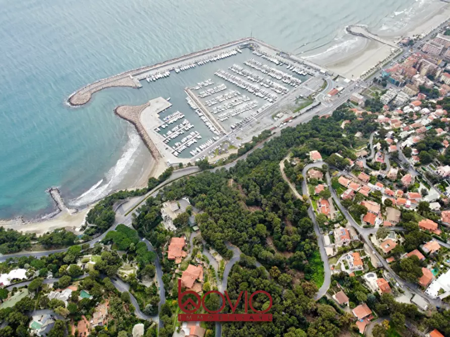 Immagine 65 di Terreno in vendita  in STRADA DELLE CATENE a Andora