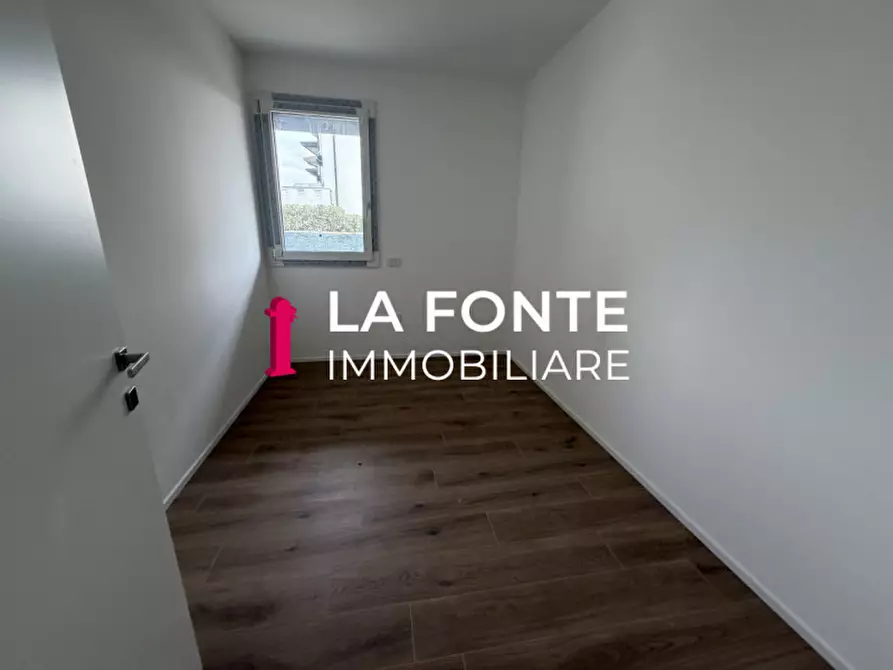 Immagine 11 di Appartamento in vendita  in Via Capeleo a Stra