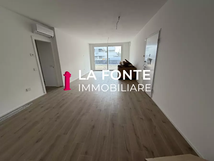 Immagine 17 di Appartamento in vendita  in Via Capeleo a Stra