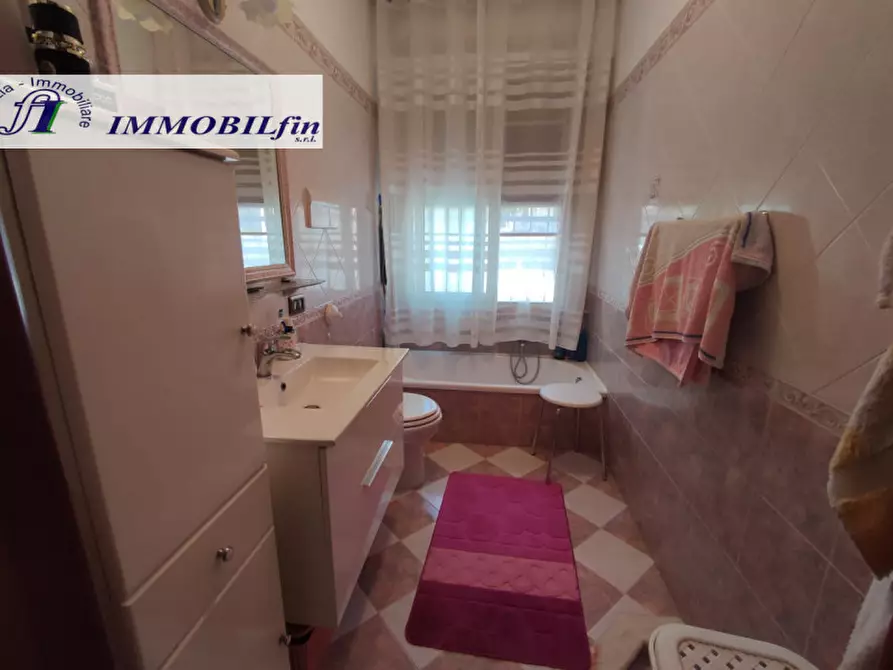 Immagine 15 di Appartamento in vendita  in Via Dietro Certosa a Bagheria