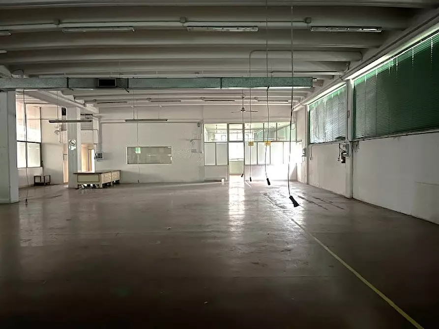 Immagine 2 di Capannone industriale in affitto  in Via A. Gramsci, 2 a Cornedo Vicentino