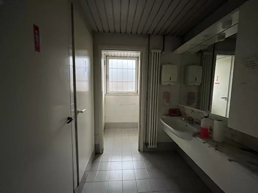 Immagine 9 di Capannone industriale in affitto  in Via A. Gramsci, 2 a Cornedo Vicentino