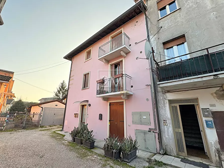 Immagine 2 di Appartamento in vendita  in Via Regina Margherita a Mozzecane