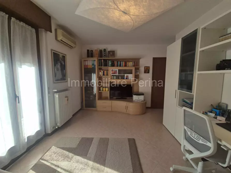 Immagine 10 di Appartamento in vendita  in Via Salvo D'Acquisto a San Giovanni Lupatoto