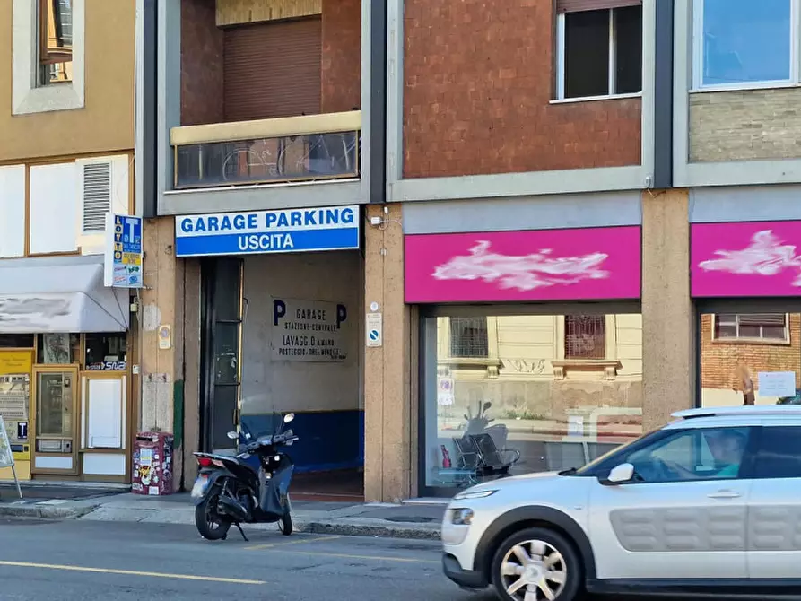 Immagine 4 di Posto auto in vendita  in Via Pietramellara, N. 27/A a Bologna