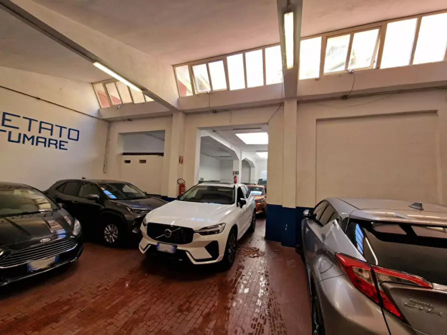 Immagine 8 di Posto auto in vendita  in Via Pietramellara, N. 27/A a Bologna