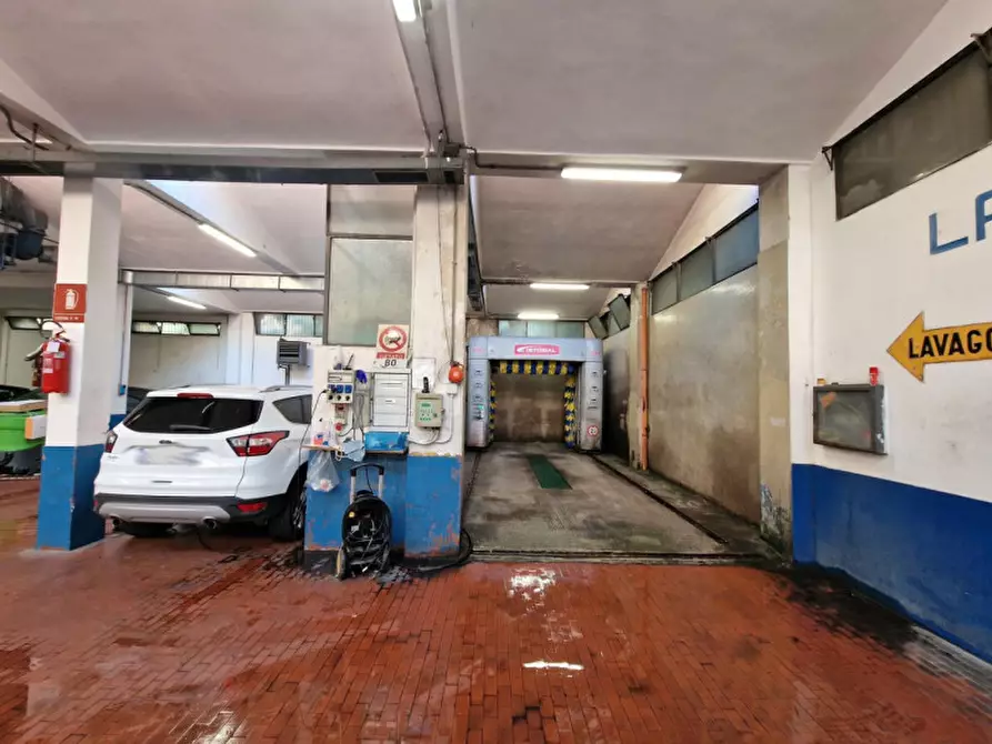 Immagine 10 di Posto auto in vendita  in Via Pietramellara, N. 27/A a Bologna