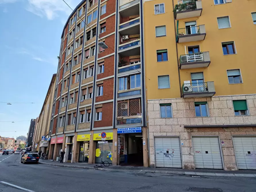 Immagine 16 di Posto auto in vendita  in Via Pietramellara, N. 27/A a Bologna