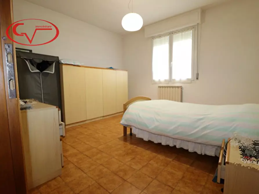 Immagine 12 di Appartamento in vendita  in Via Amendola a Montevarchi