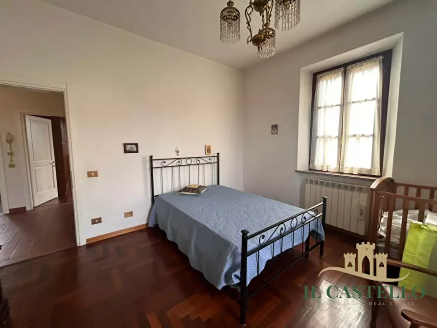 Immagine 15 di Villa in vendita  a Castiglione Del Lago