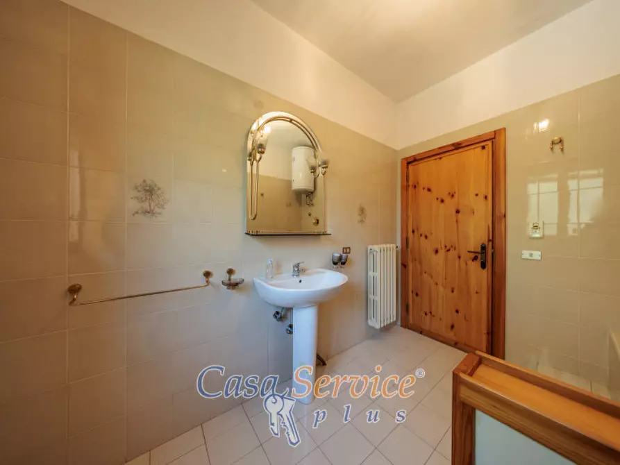 Immagine 29 di Appartamento in vendita  in Via Tiziano a Casarano