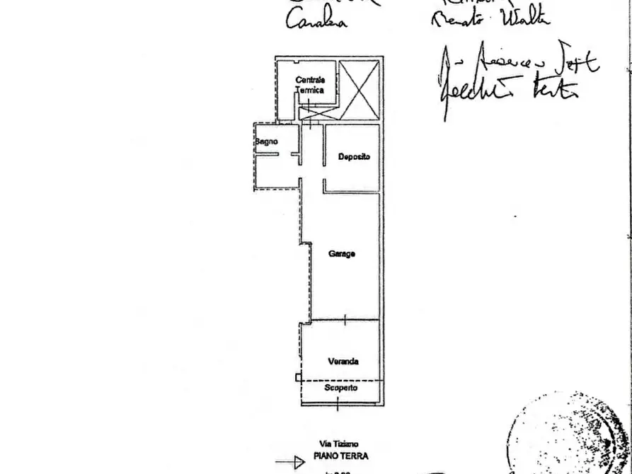 Immagine 50 di Appartamento in vendita  in Via Tiziano a Casarano