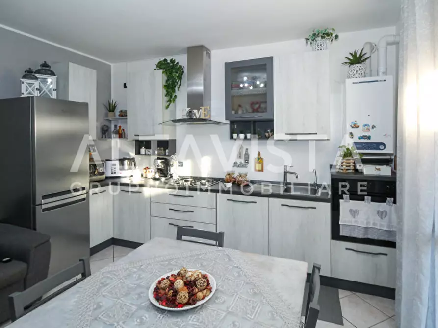 Immagine 6 di Appartamento in vendita  in Via Fossadone a Castiglione Delle Stiviere