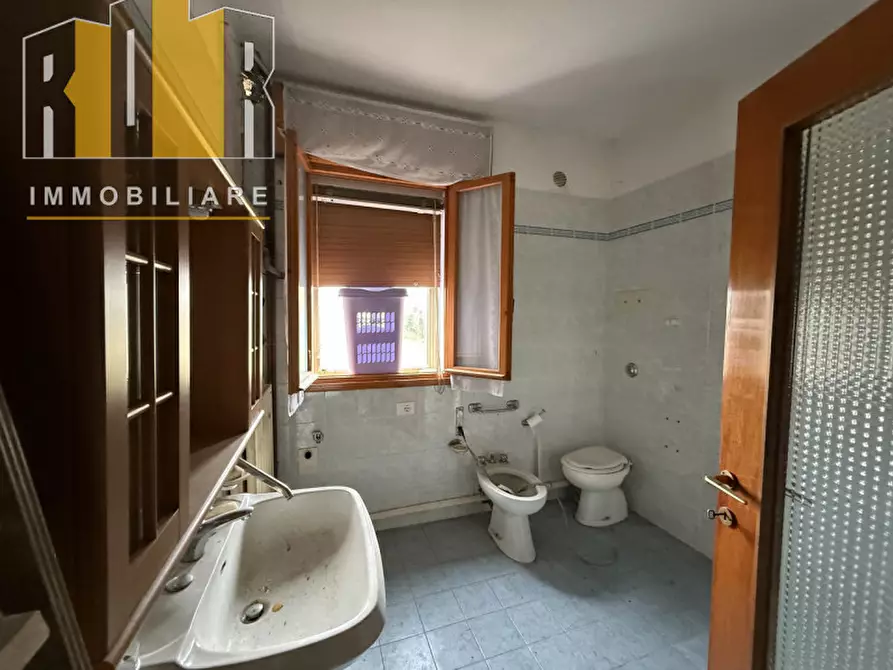 Immagine 4 di Casa trifamiliare in vendita  in Via Dante Alighieri a Pontelongo