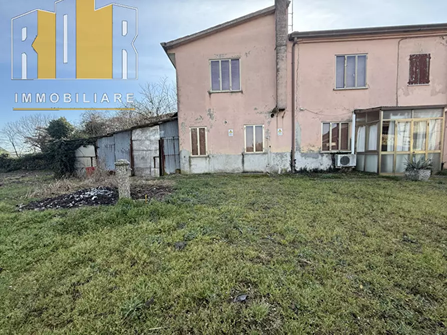 Immagine 7 di Casa trifamiliare in vendita  in Via Dante Alighieri a Pontelongo