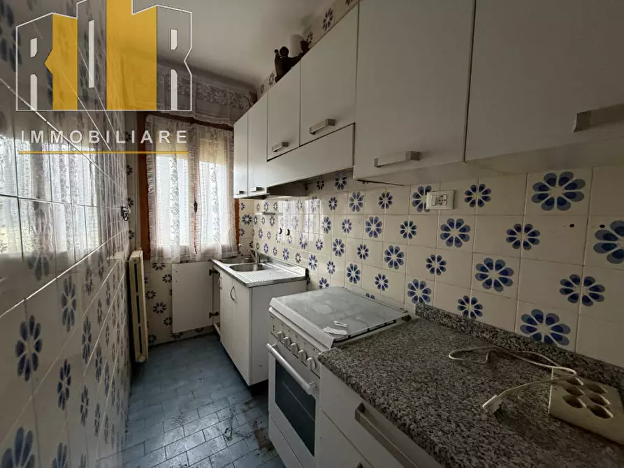 Immagine 10 di Casa trifamiliare in vendita  in Via Dante Alighieri a Pontelongo