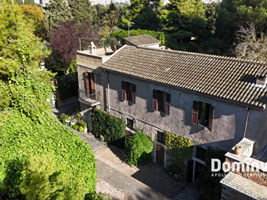Immagine 4 di Palazzo in vendita  in Via Appia Antica a Roma