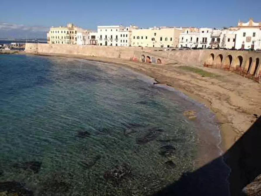 Immagine 15 di Casa indipendente in vendita  in Via Carlo Muzio a Gallipoli