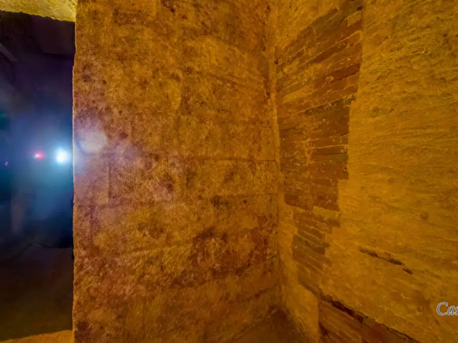 Immagine 27 di Casa indipendente in vendita  in Via Carlo Muzio a Gallipoli