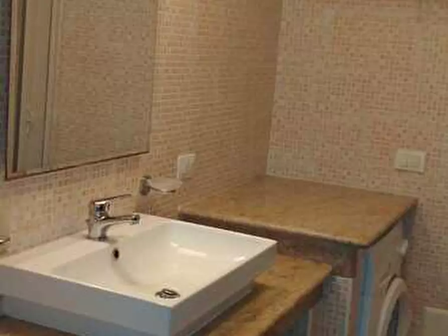 Immagine 34 di Casa indipendente in vendita  in Via Carlo Muzio a Gallipoli