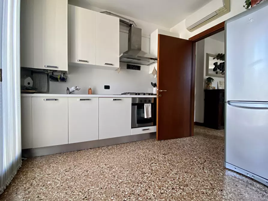 Immagine 6 di Appartamento in vendita  in Contra' Motton San Lorenzo a Vicenza