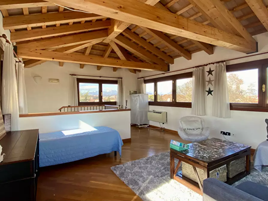 Immagine 23 di Appartamento in vendita  in Contra' Motton San Lorenzo a Vicenza