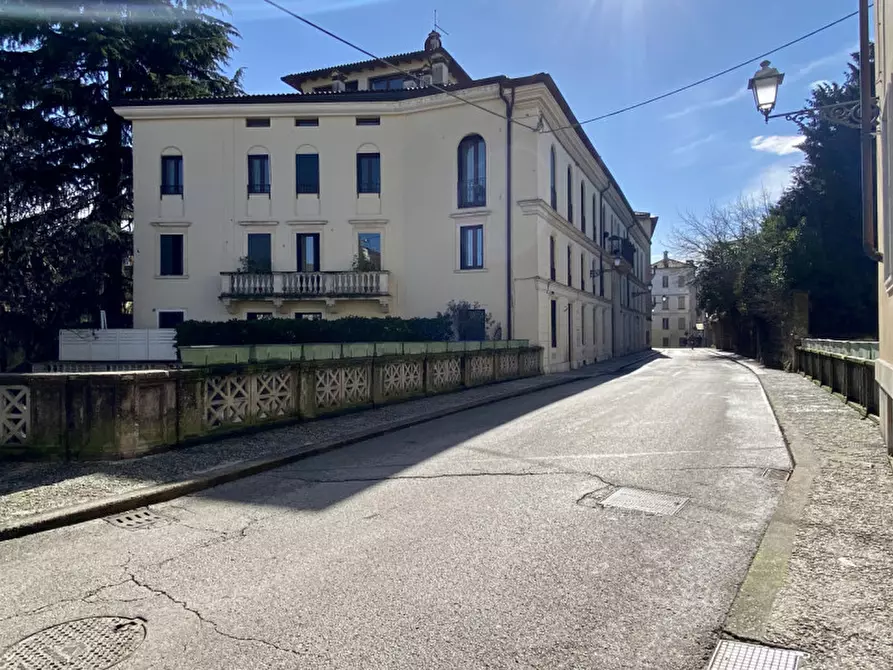 Immagine 31 di Appartamento in vendita  in Contra' Motton San Lorenzo a Vicenza
