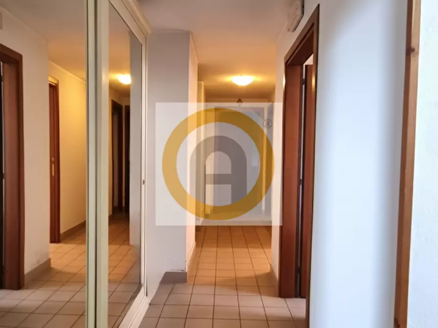 Immagine 15 di Casa bifamiliare in vendita  a Bassano Del Grappa