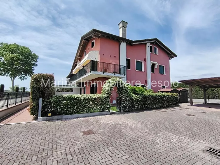Immagine 1 di Appartamento in vendita  in Via Goffredo Mameli a Jesolo