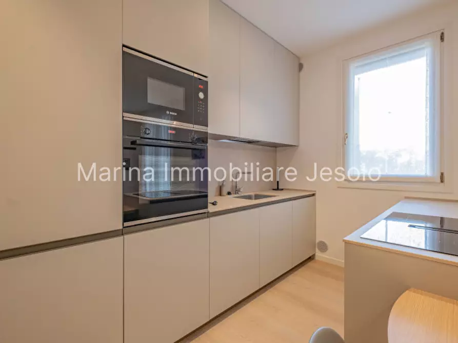 Immagine 5 di Appartamento in vendita  in Via Goffredo Mameli a Jesolo