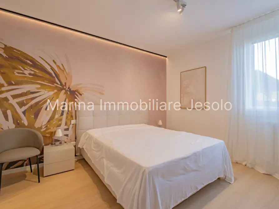 Immagine 8 di Appartamento in vendita  in Via Goffredo Mameli a Jesolo