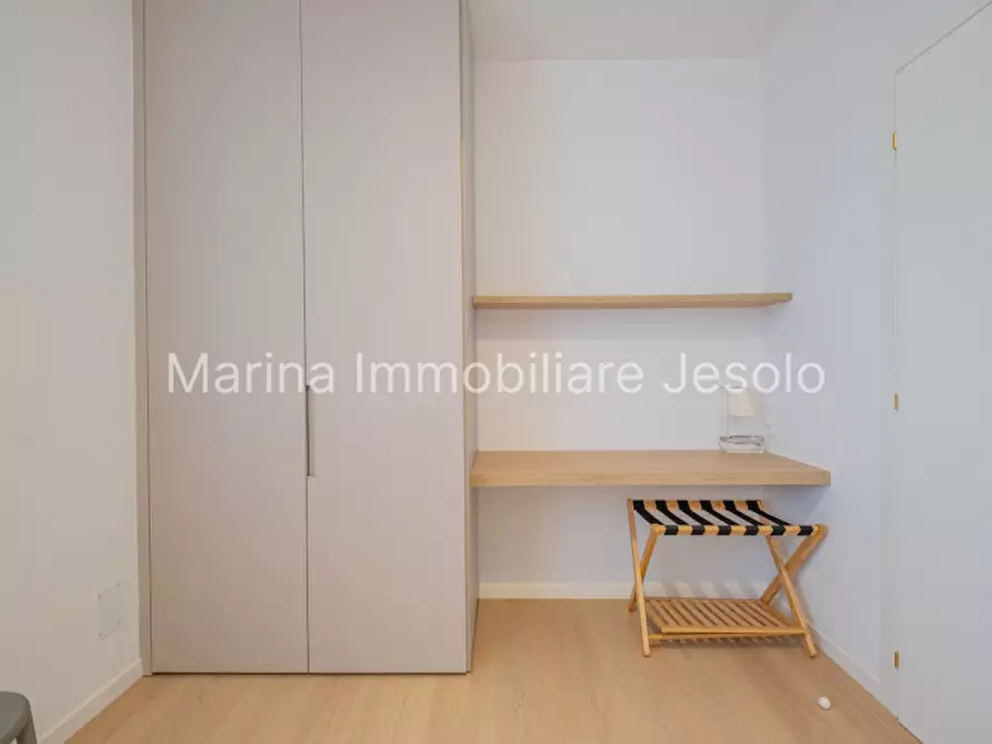 Immagine 15 di Appartamento in vendita  in Via Goffredo Mameli a Jesolo
