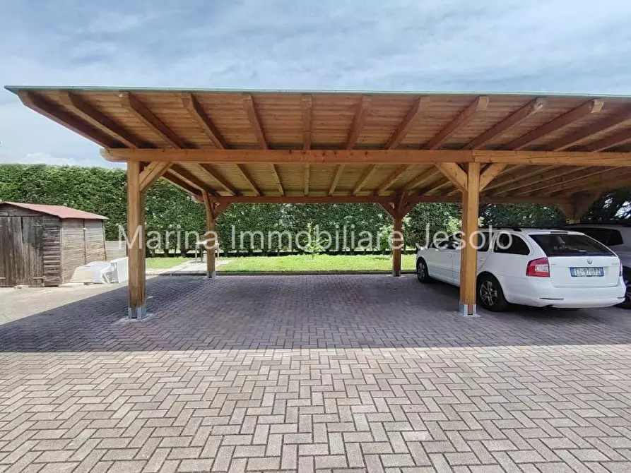 Immagine 23 di Appartamento in vendita  in Via Goffredo Mameli a Jesolo