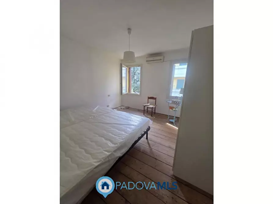 Immagine 13 di Casa bifamiliare in vendita  in Via Lorenzo Perosi a Padova