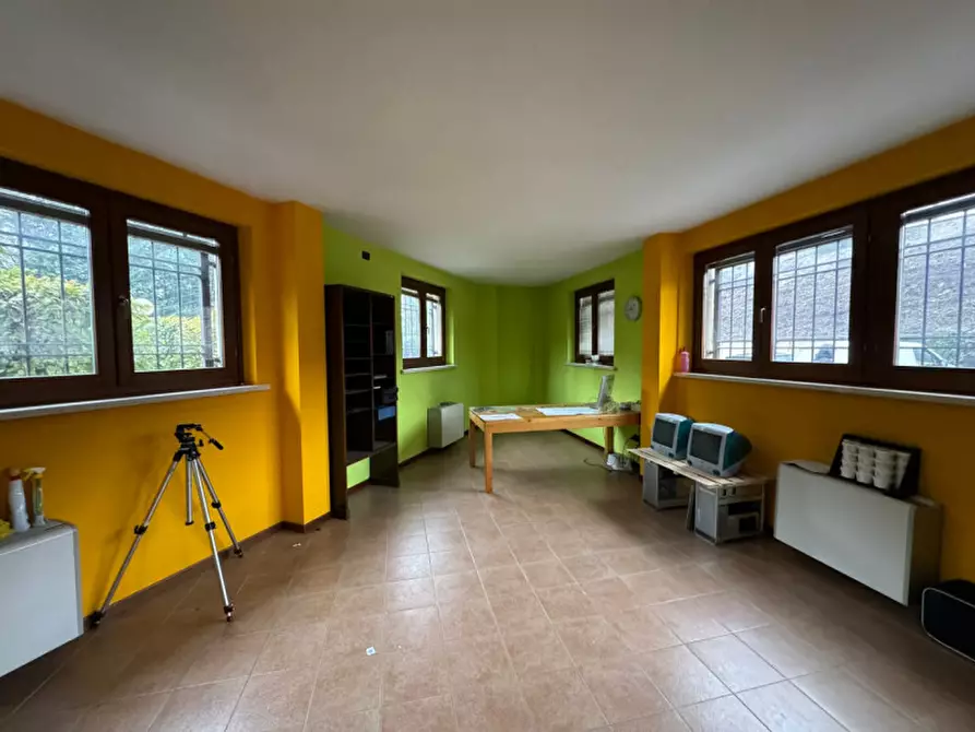 Immagine 5 di Appartamento in vendita  a Verona