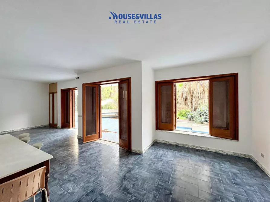 Immagine 13 di Villa in affitto  in Lungomare Ionio a Noto