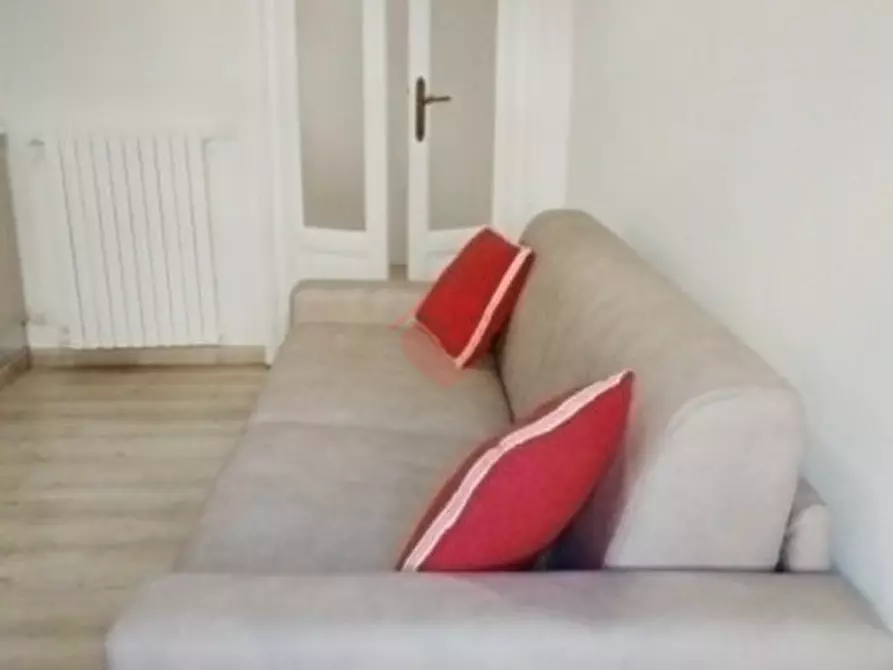 Immagine 9 di Appartamento in affitto  in via Paolo Frisi 3 a Milano
