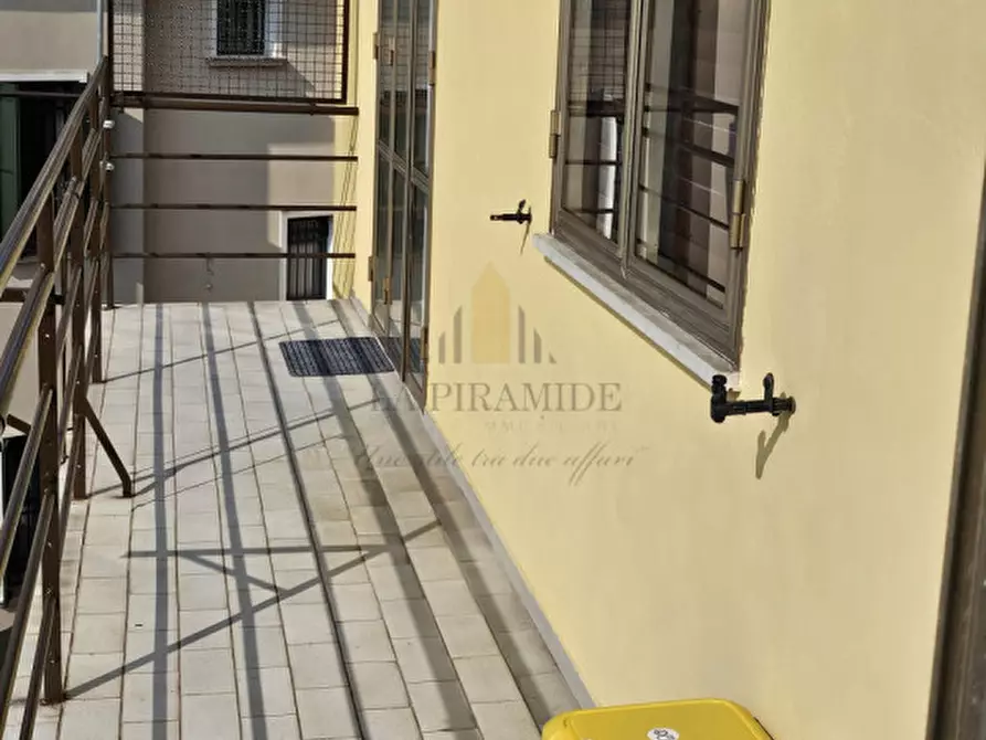 Immagine 11 di Camera in affitto  in RIVIERA PALEOCAPA PADOVA RIF. 5020 a Padova