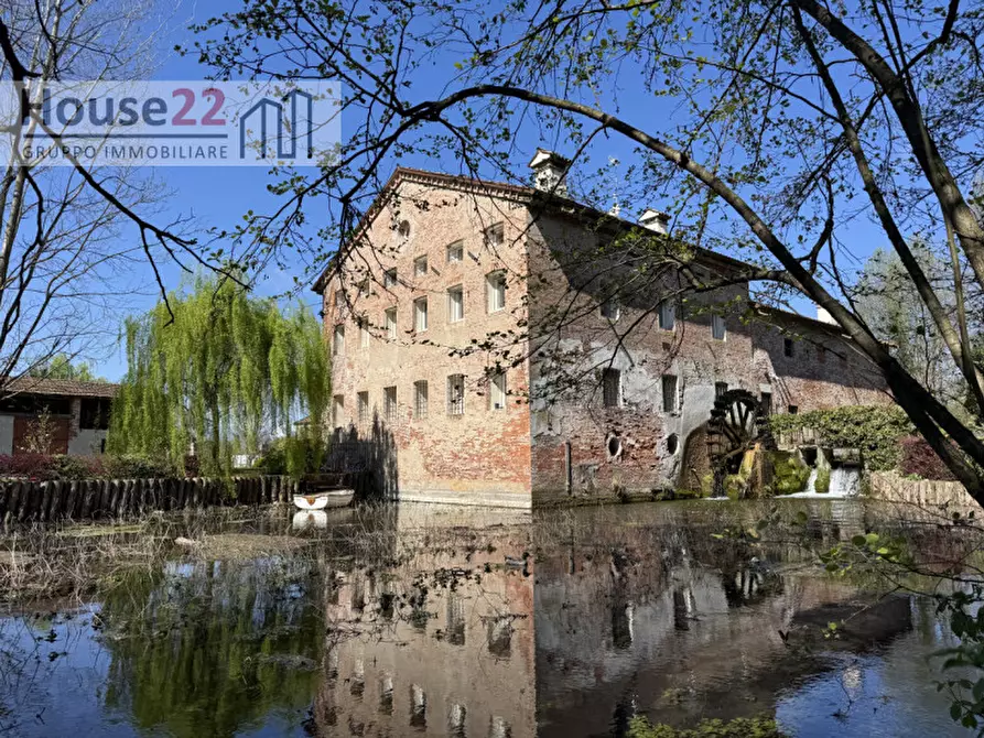 Immagine 1 di Rustico / casale in vendita  in Via Divisione Folgore 9c a Vicenza