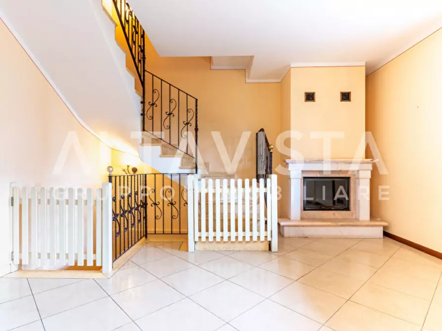 Immagine 2 di Villetta a schiera in vendita  in Via Piave a Calvagese Della Riviera